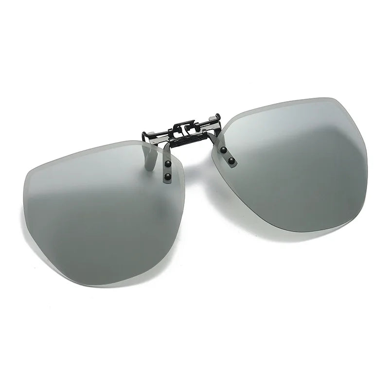 Men's Stylish Designer Style Photochromic Sunglasses With UV400 Protection & Polarization