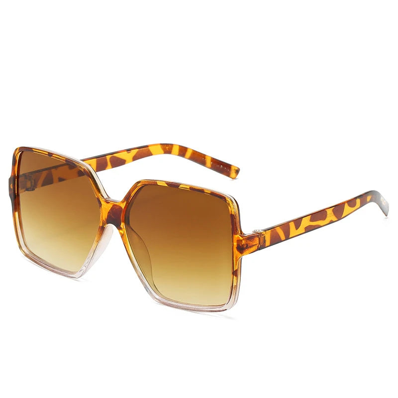 Women's Stylish Designer Gradient Sunglasses With UV400 Protection