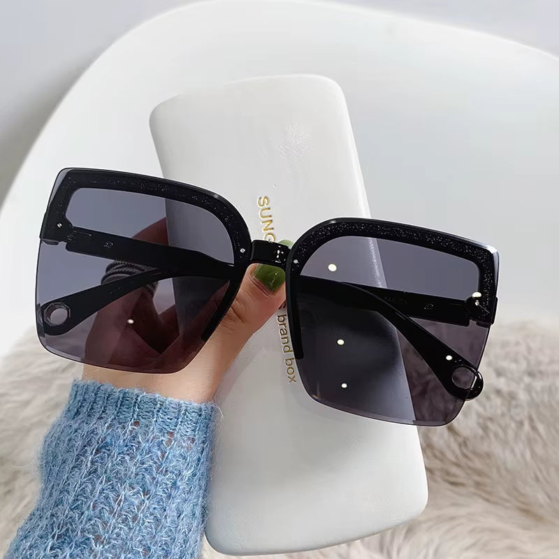 Women's Fashion Brand Style Sunglasses With UV400 Protection