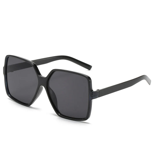 Women's Stylish Designer Gradient Sunglasses With UV400 Protection