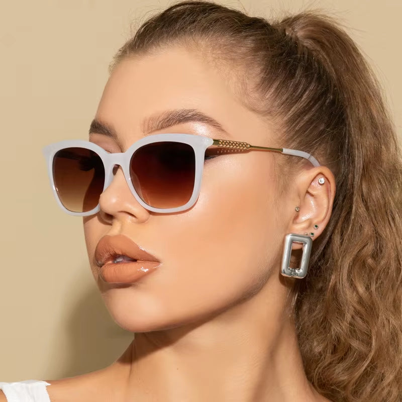 Sleek & Trendy Women's Sunglasses With UV400 Protection
