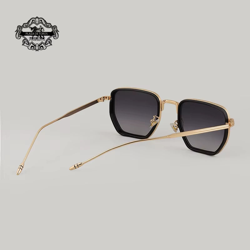 Sleek & Stylish Unisex Sunglasses with UV400 Protection