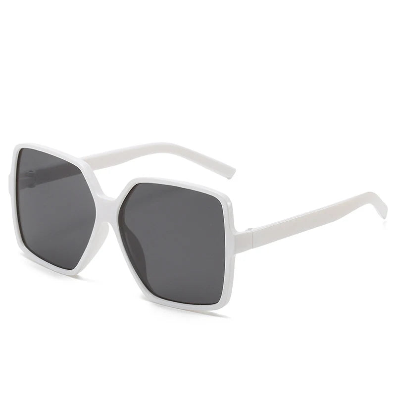 Women's Stylish Designer Gradient Sunglasses With UV400 Protection
