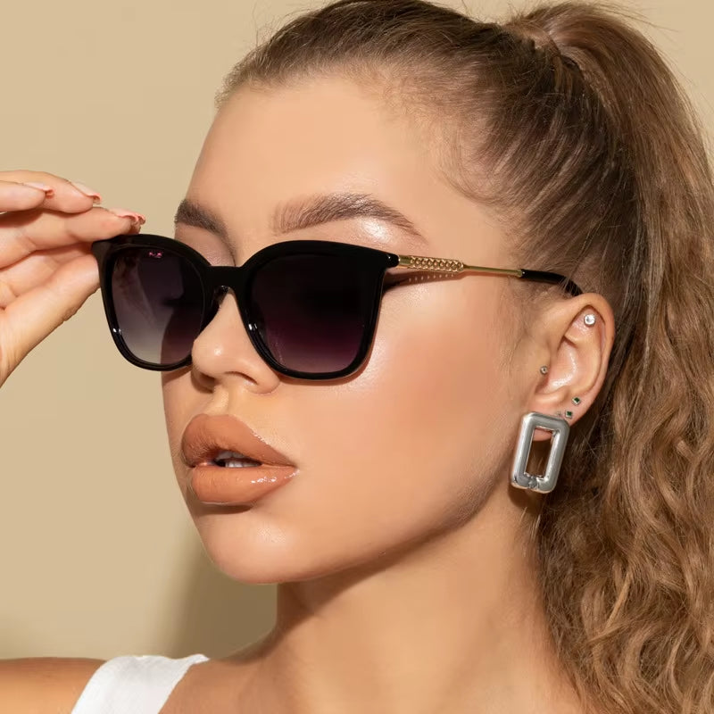 Sleek & Trendy Women's Sunglasses With UV400 Protection